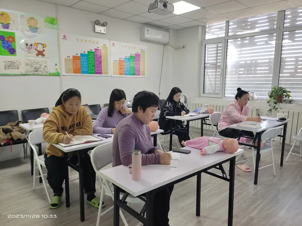 白小白家政学员风采 61