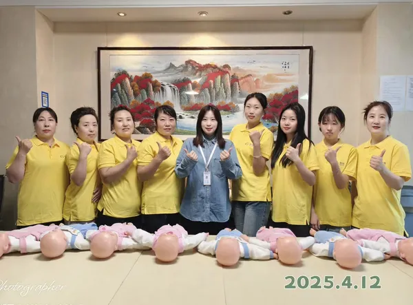 白小白家政学员风采 263